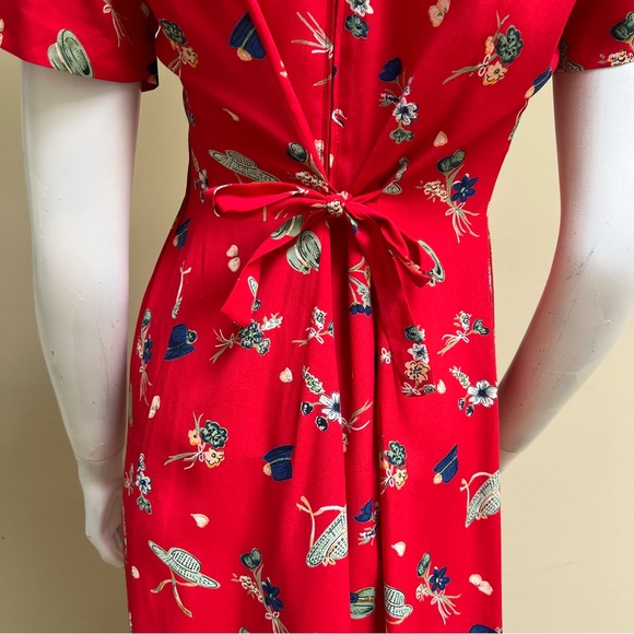 Vintage Floral Midi Dress - Picture 8 of 11